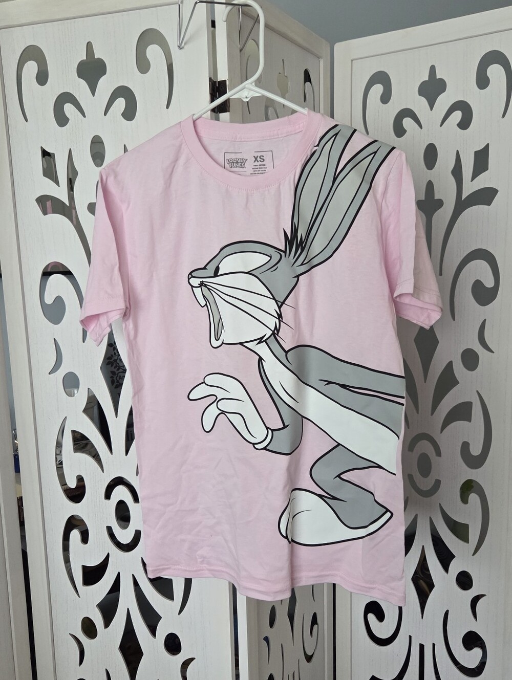 Looney Tunes Bugs Bunny Graphic T-Shirt XS Pink Cotton Retro Cartoon Crewneck